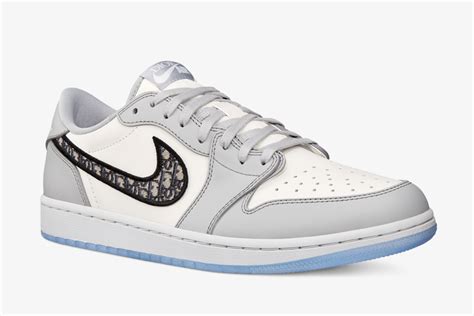 aur jordan dior|dior jordan 1 low price.